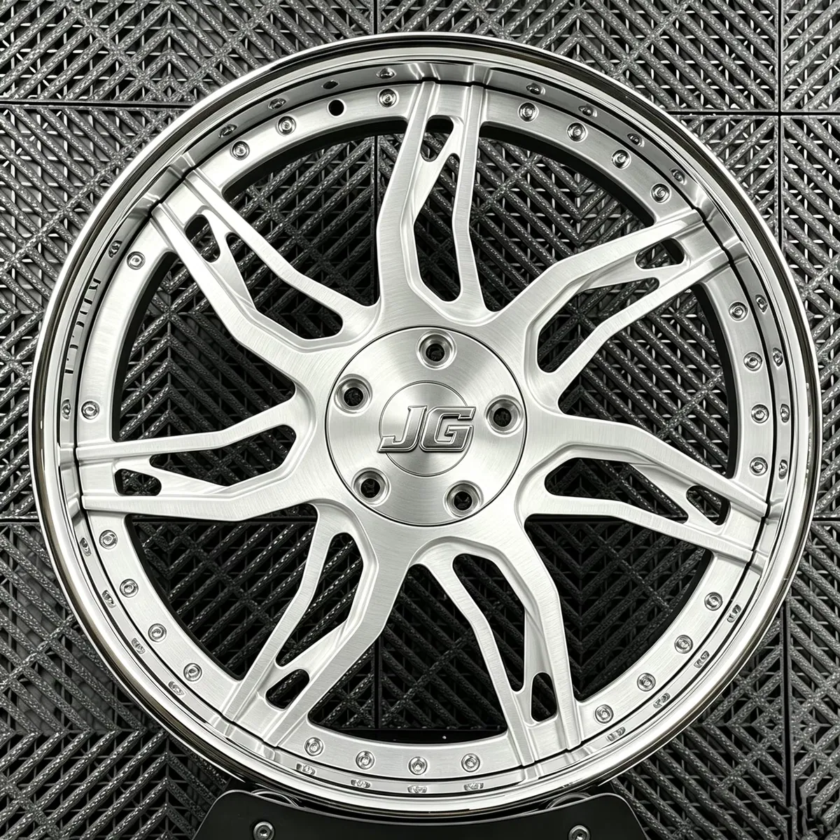 JG 2 Piece Brushed Silver Spoke Forged Wheels Multi Spoke Rivet Alloy Rims 17-22 Inch 5x112 5x120 for BMW Audi Mercedes Tesla forged wheel