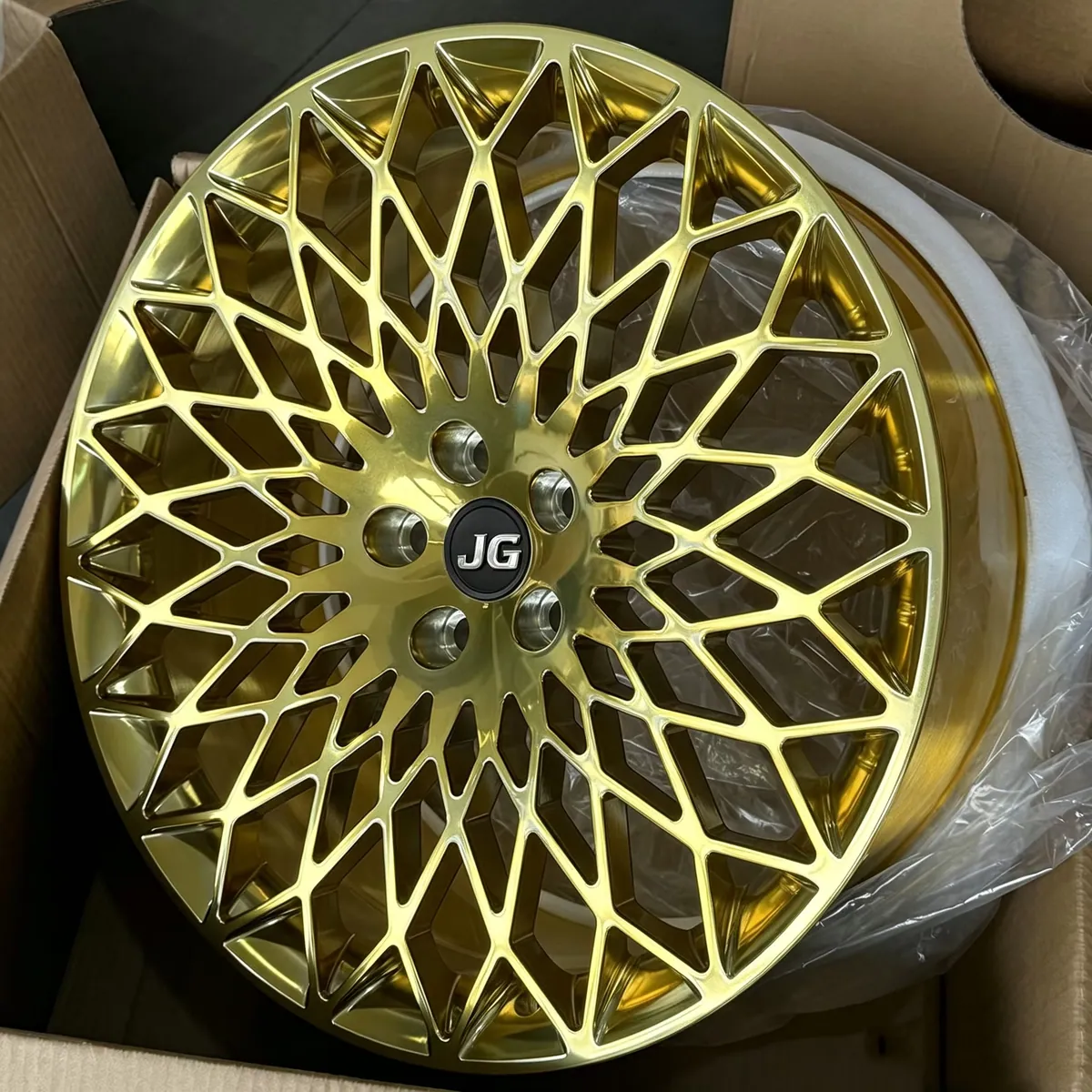 JG Factory Custom One Piece 6061-T6 Forged Alloy Wheels Golden Mesh Grid Spoke Center Cap Customizable PCD ET Hub for BMW audi forged wheel