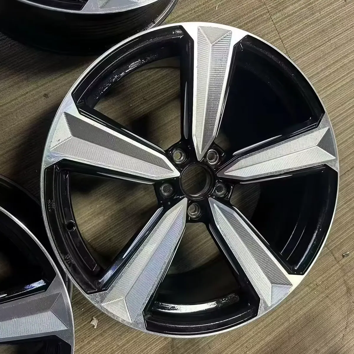 JG Monoblock Gloss Black 5 Spoke  Forged Alloy Wheels 17-22 Inch PCD 5x112 5x114.3 5x120 Fit Audi BMW Tesla Sedan EV forged wheel